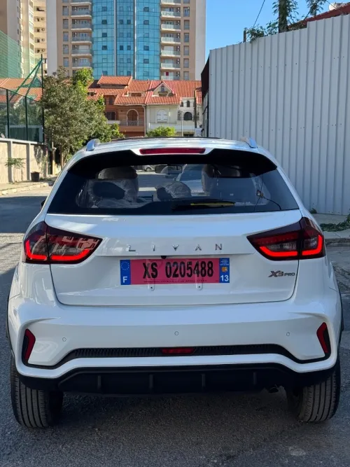 Livan X3 Pro  2026 International ( Boîte Manuelle - Avec Toit )
