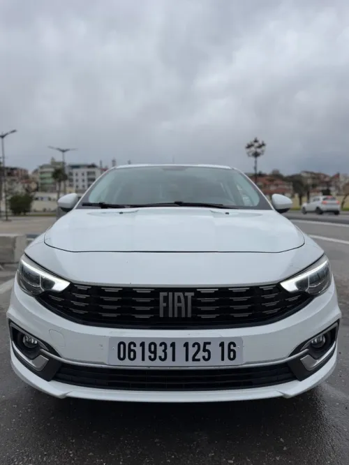 Fiat Tipo Sedan 2025 Français
