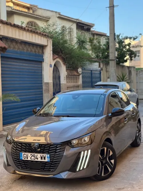 Peugeot 208 2024 Allure Pack