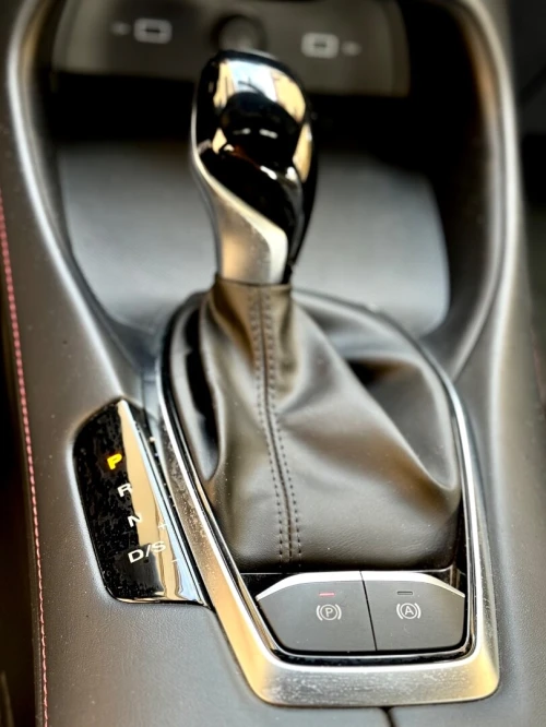 MG 5 2025 Luxury 180 Dvvt