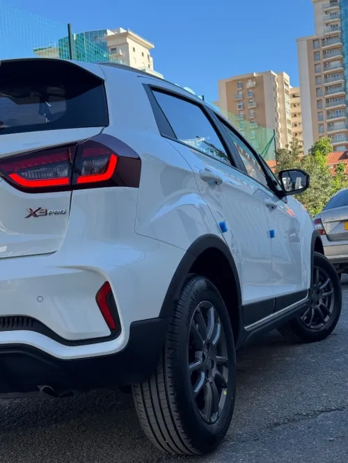 Livan X3 Pro  2026 International ( Boîte Manuelle - Avec Toit )