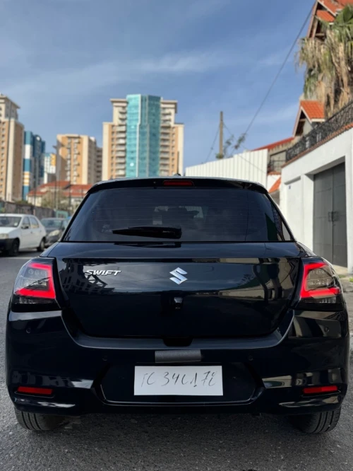 Suzuki Swift 2025 GLX T . Option