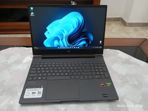 HP Victus 15-fb2082wm Ryzen 5, RTX 4050, 15.6" FHD 144Hz, 8GB/512GB