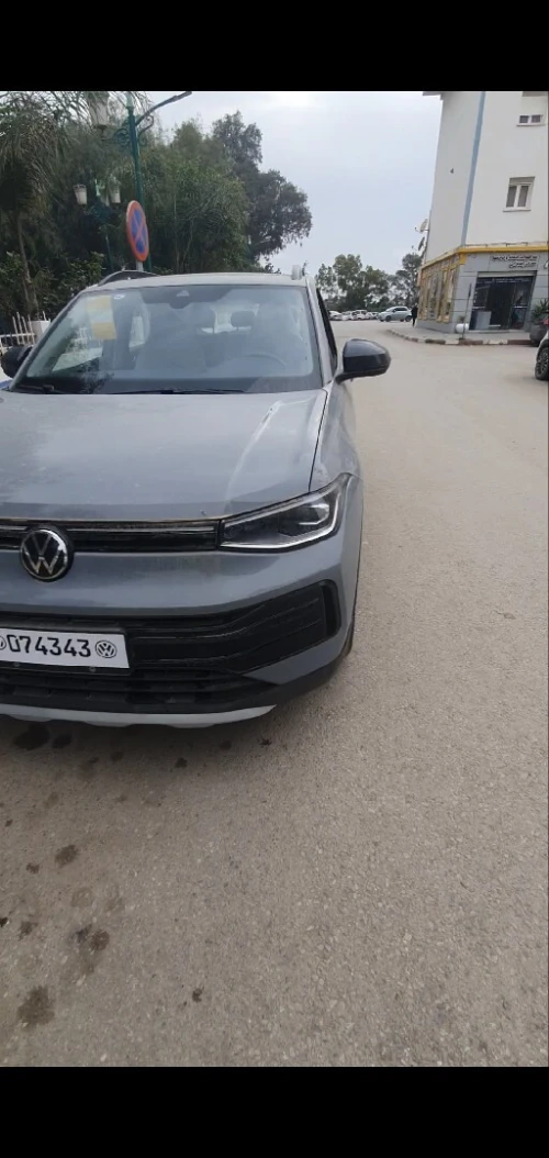 Volkswagen Tahru 2025 Sharp
