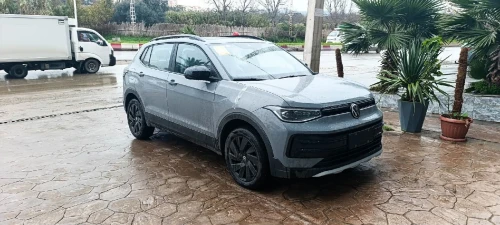 Volkswagen Tahru 2025 Xr 1.5 mpi