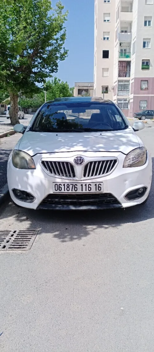 Brilliance H320 2016 