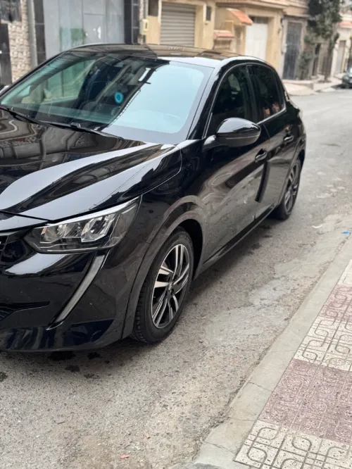 Peugeot 208 2022 Allure