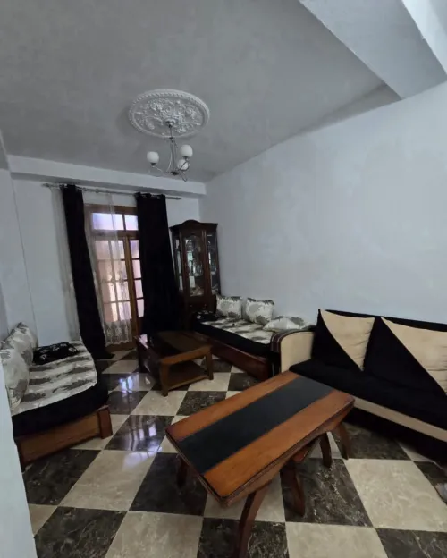 Vente Appartement Niveau de villa F8 Blida Boufarik