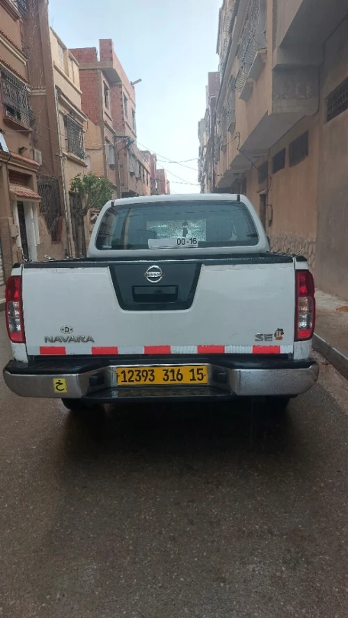 Nissan D40 2016 