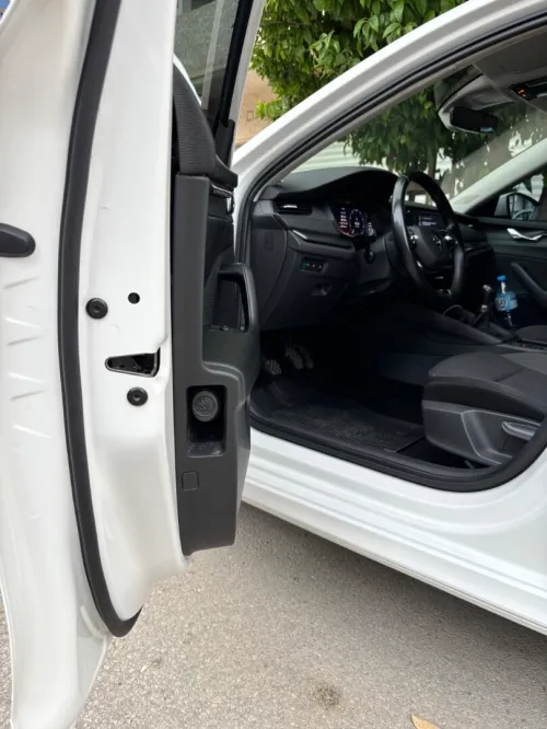 Skoda Octavia 2023 Business