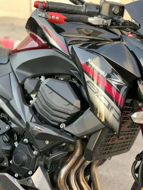 Kawazaki Z800 2016