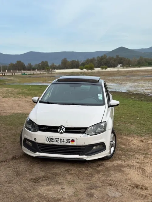 Volkswagen Polo 2014 R-line
