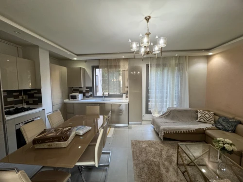 Location Appartement F3 Alger Hydra