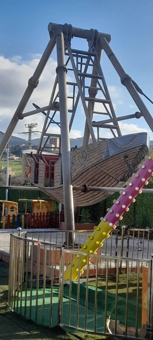 Manège et jeux d'attraction