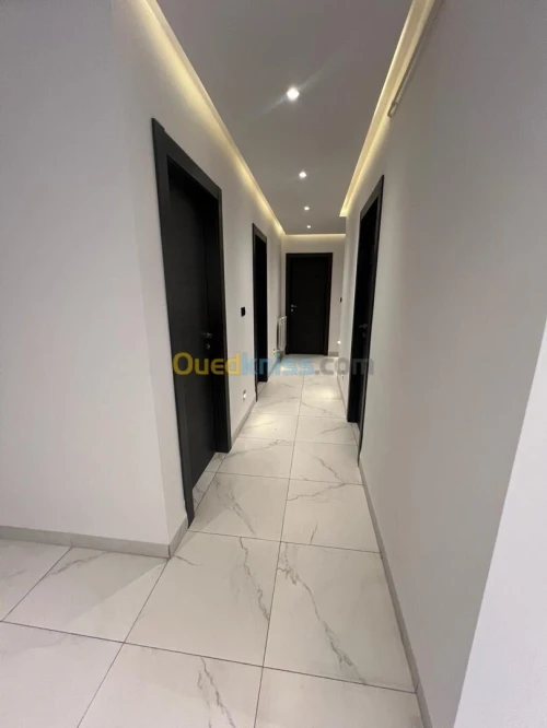 Vente Appartement F4 Alger Dely brahim