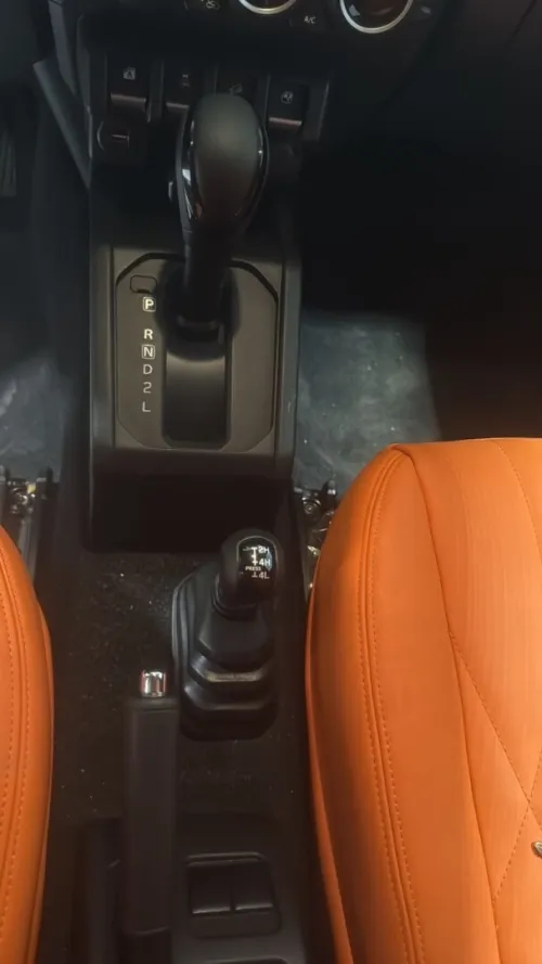 Suzuki Jimny 2025 