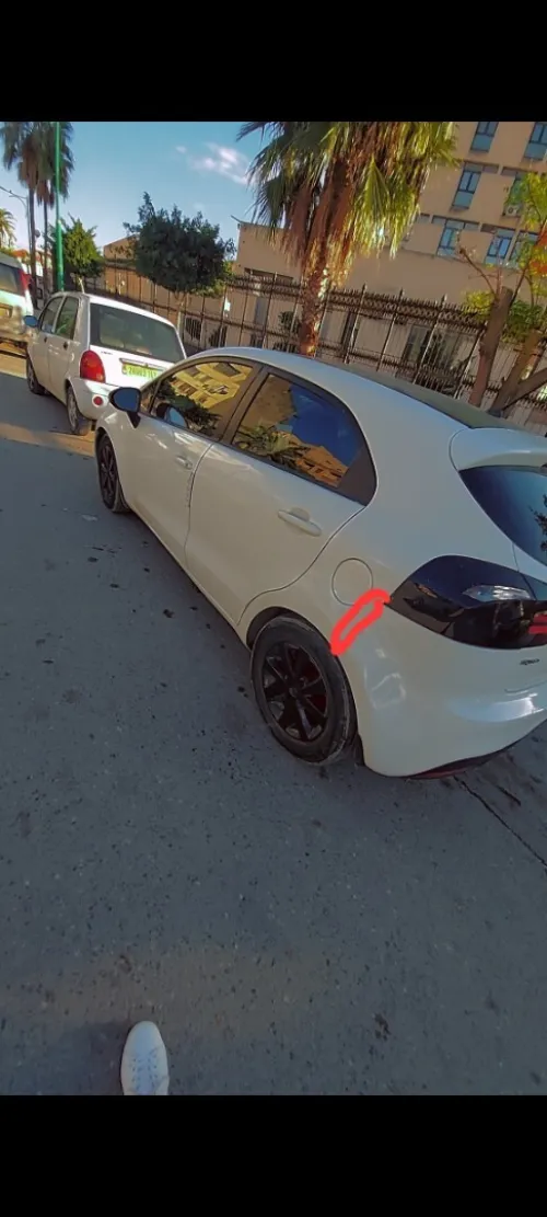 Kia Rio 5 portes 2015 