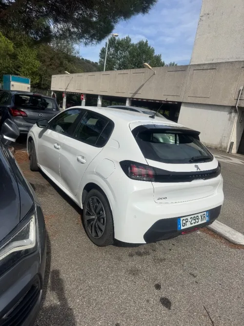 Peugeot 208 2023 Active Pack