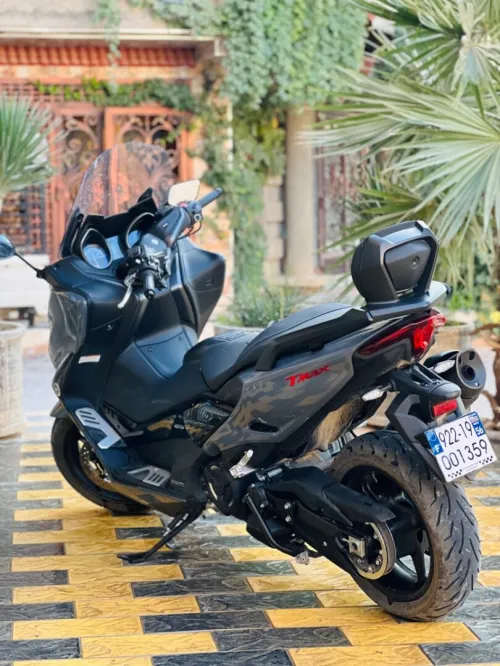 Yamaha Tmax 560 2022