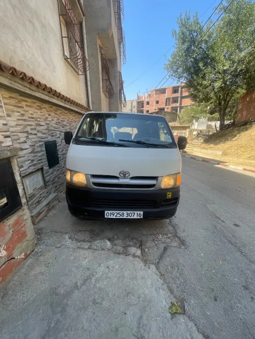 Toyota Hiyace 2007