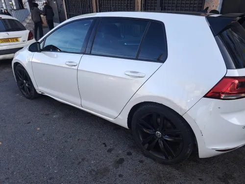 ECHANGE ROUES GOLF 7