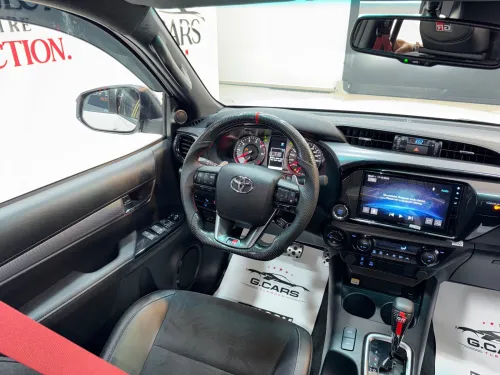 Toyota HILUX 4*4 2025 GR SPORT /FULL OPTION