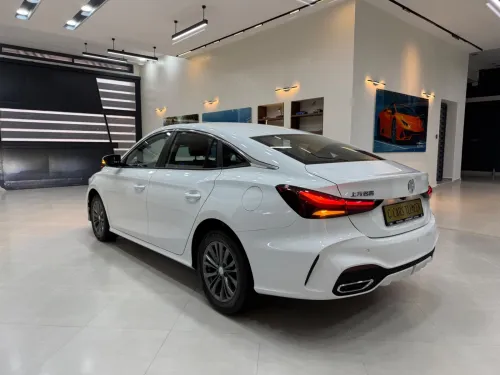 MG 5 180 DVVT 2025 FULL OPTION