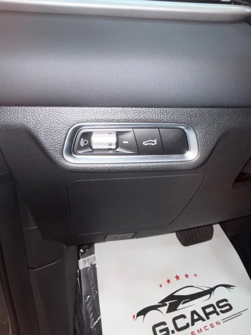 Geely Coolray 2026 Gif+