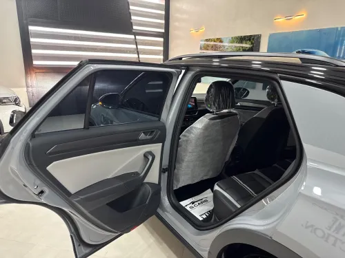 Volkswagen T-Roc 2026 R- Line Edition 