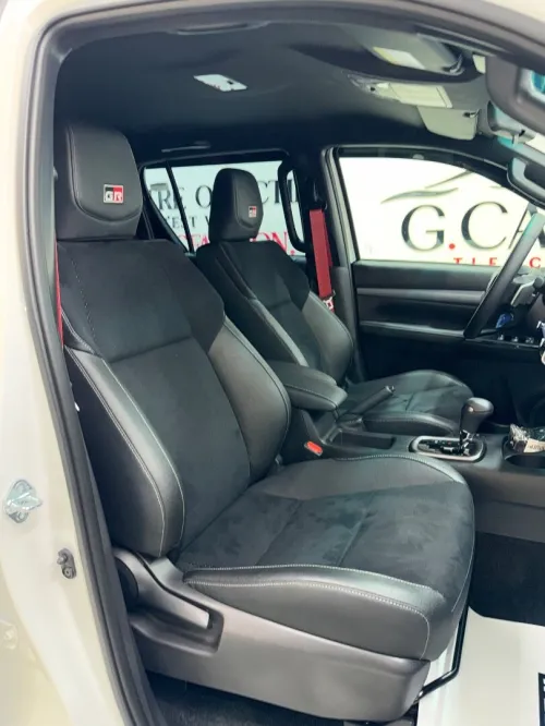Toyota HILUX 2026 Gr sport rally édition