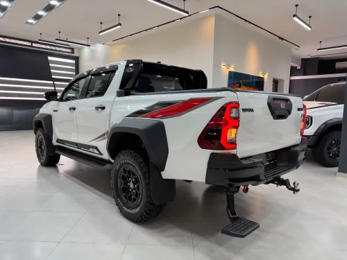 Toyota HILUX 4*4 2025 GR SPORT /FULL OPTION