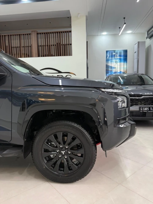 Mitsubishi L200 FULL OPTION 2026 BLACK ÉDITION