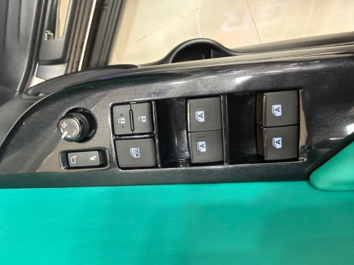 Toyota HILUX 4*4 2025 Gr sport / full option