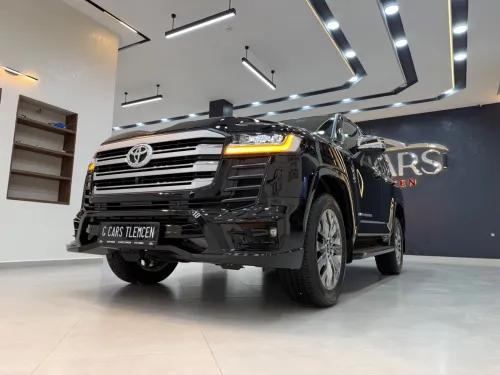 Toyota Land Cruiser  2025 VX-R / LC 300 FULL OPTION
