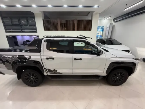 Mitsubishi L200 2026 BLACK ÉDITION