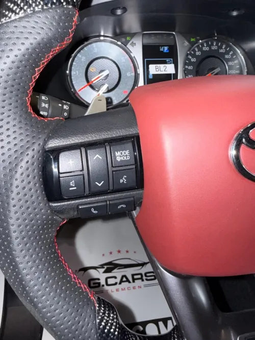Toyota HILUX 4*4 FULL OPTION 2025 Gr sport vip