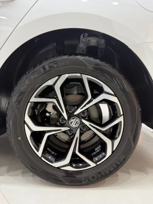 MG 5 2026 180 Dvvt