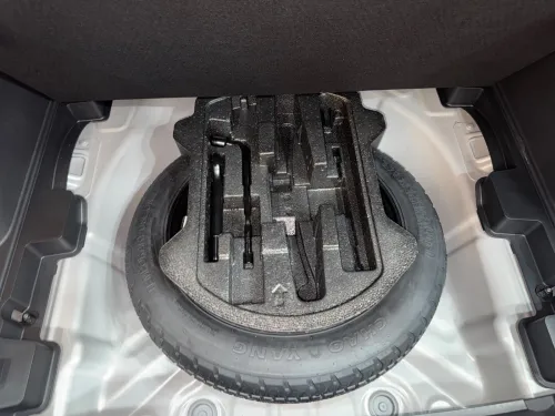 Geely Coolray 2026 Gif+