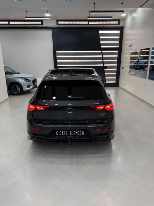 Volkswagen Golf 8,5 full option 2026 R_LINE