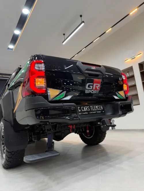 Toyota HILUX GR SPORT VIP 2026 RALLY EDITION
