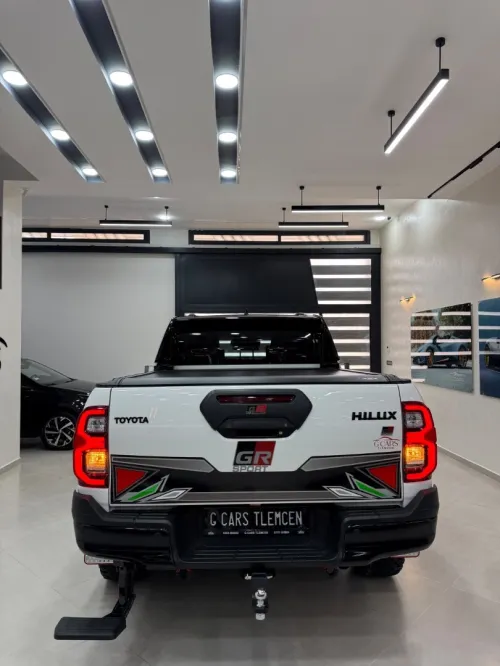 Toyota HILUX VIP 2026 GR SPORT RALLY EDITION