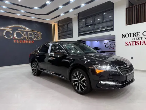 Skoda Superb 2025 Luxury
