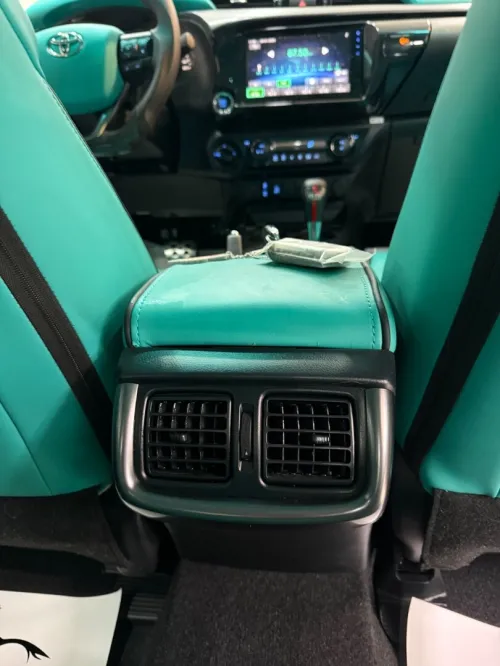Toyota HILUX 4*4 2025 Gr sport / full option