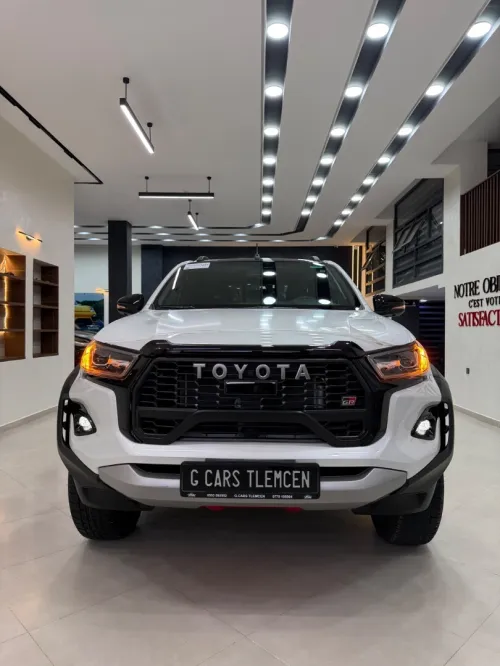 Toyota HILUX 2026 Gr sport rally édition