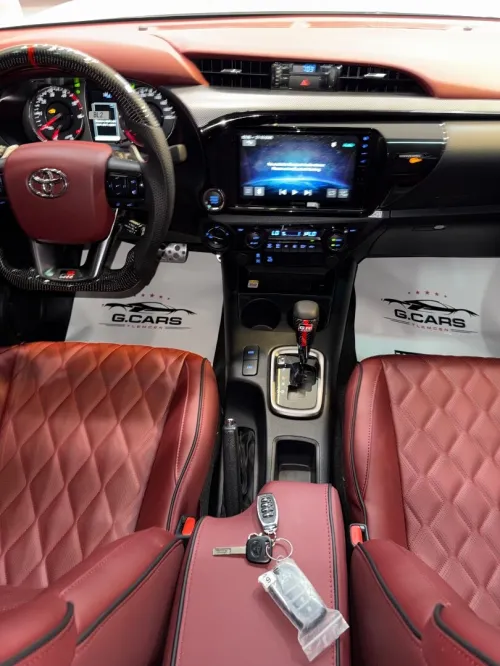 Toyota HILUX 4*4 FULL OPTION 2025 Gr sport vip