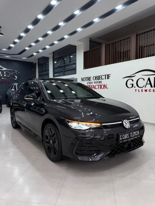 Volkswagen Golf 8,5 full option 2026 R-LINE / BLACK ÉDITION