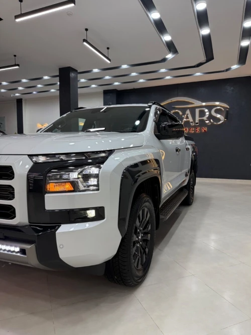 Mitsubishi L200 FULL OPTION 2026 BLACK ÉDITION