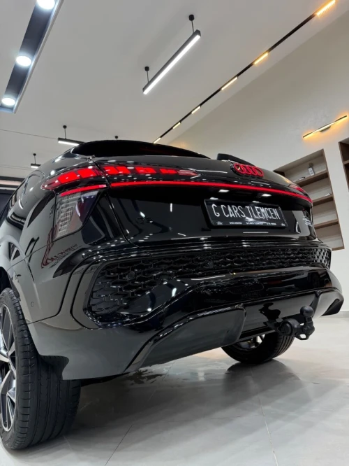 Audi Q3 2026 Sport back / S-line