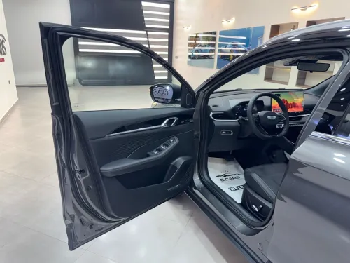 Geely Coolray 2026 Gif+