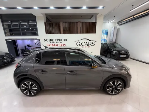 Peugeot 208 2024 GT
